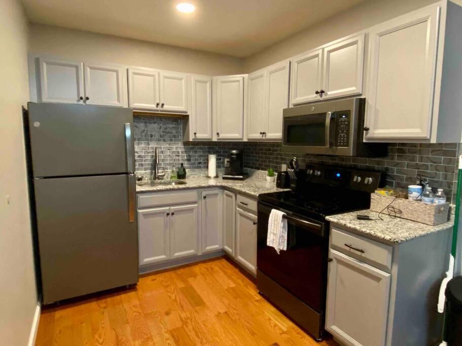 Downtown Albany 2 Bedroom + Workstation @ The Mark Bagian luar foto