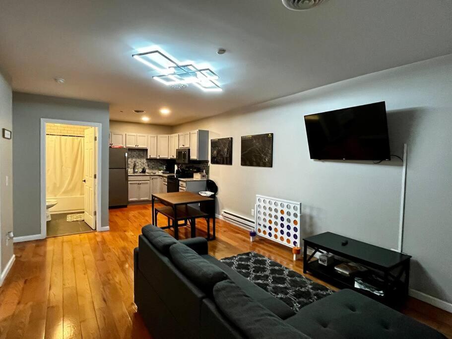 Downtown Albany 2 Bedroom + Workstation @ The Mark Bagian luar foto