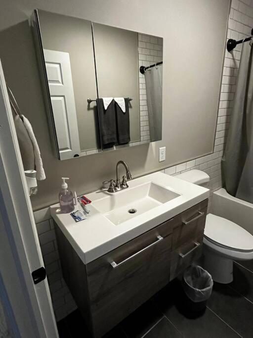 Downtown Albany 2 Bedroom + Workstation @ The Mark Bagian luar foto